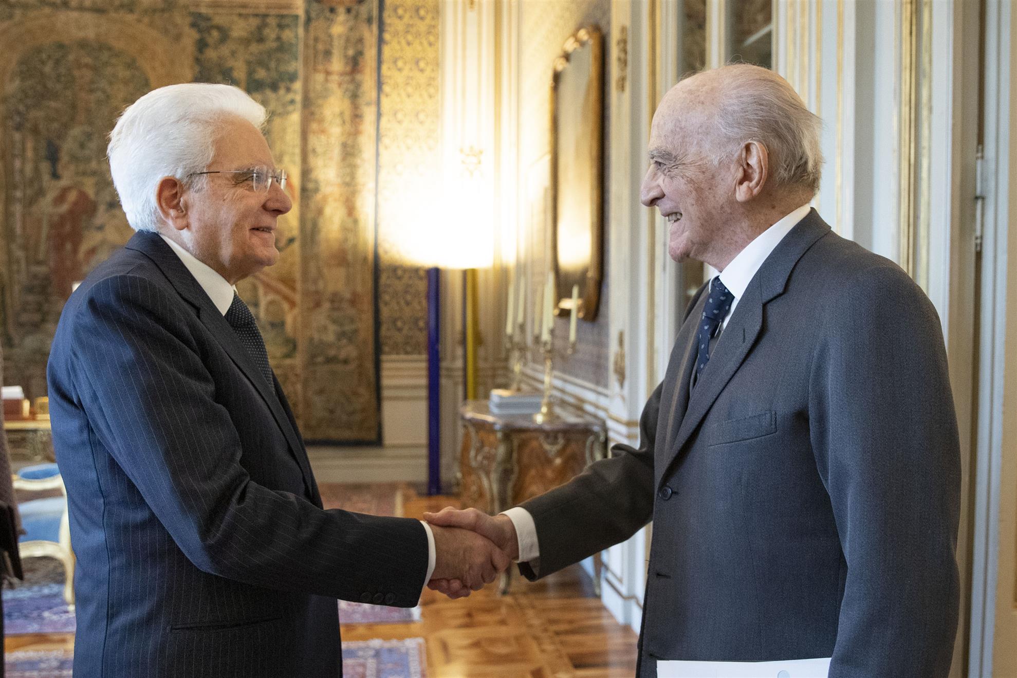 Il Presidente della Repubblica Mattarella riceve l'Associazione Svegliamoci italici